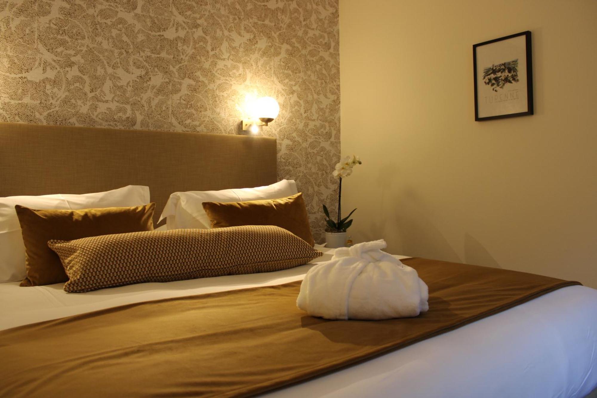 Hotel La Truffe Noire บรีฟ-ลา-เกยยาร์ด ภายนอก รูปภาพ
