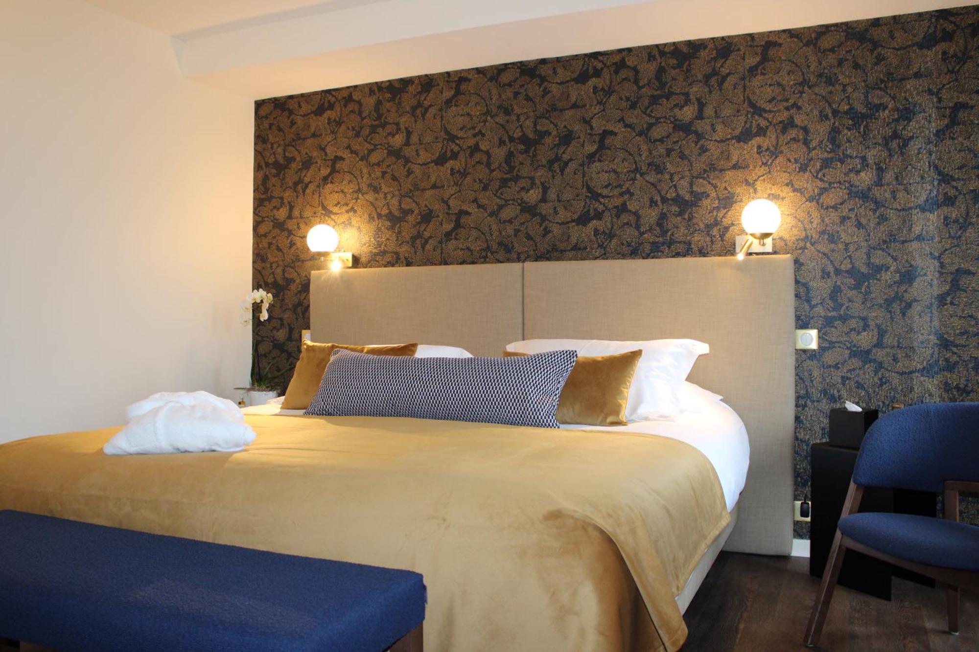 Hotel La Truffe Noire บรีฟ-ลา-เกยยาร์ด ภายนอก รูปภาพ