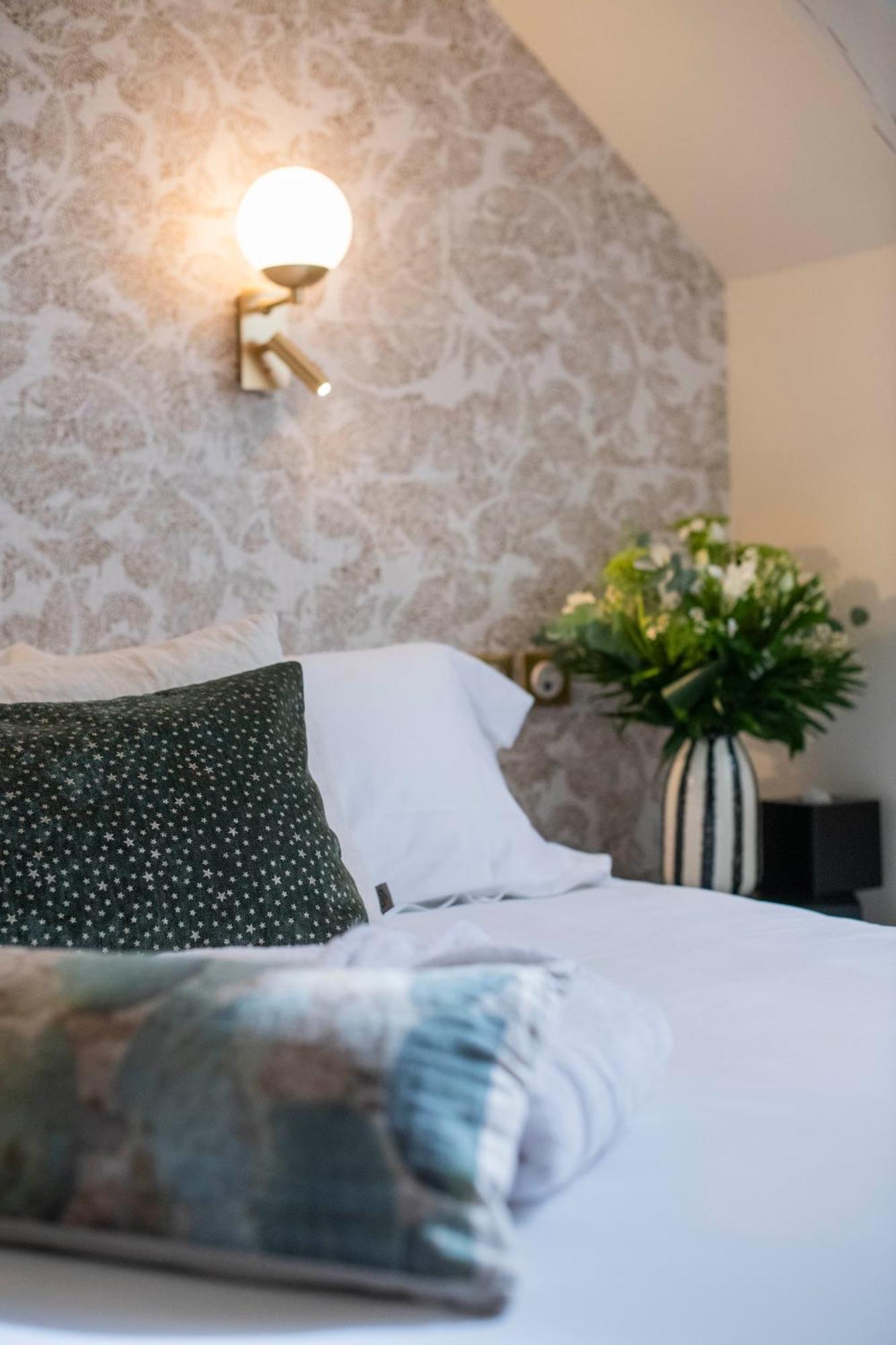 Hotel La Truffe Noire บรีฟ-ลา-เกยยาร์ด ภายนอก รูปภาพ