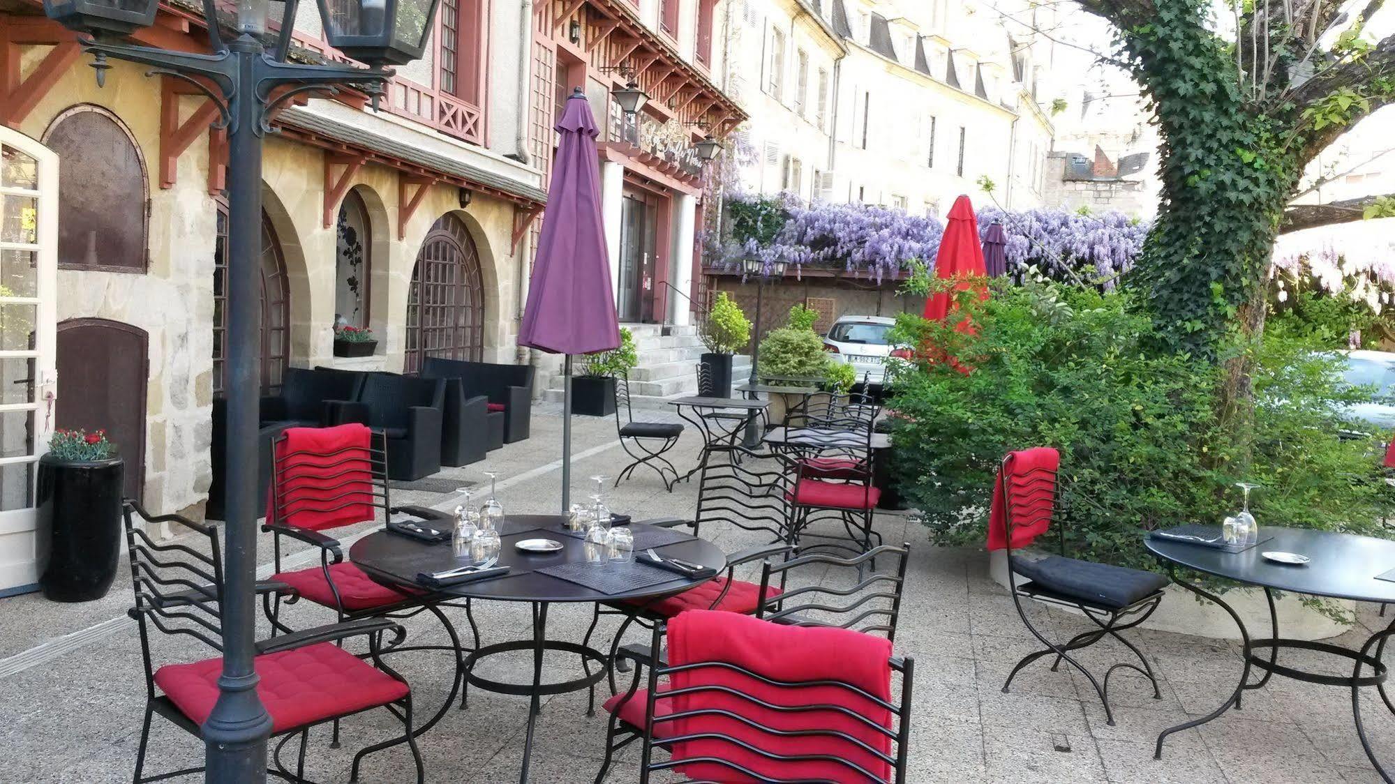 Hotel La Truffe Noire บรีฟ-ลา-เกยยาร์ด ภายนอก รูปภาพ